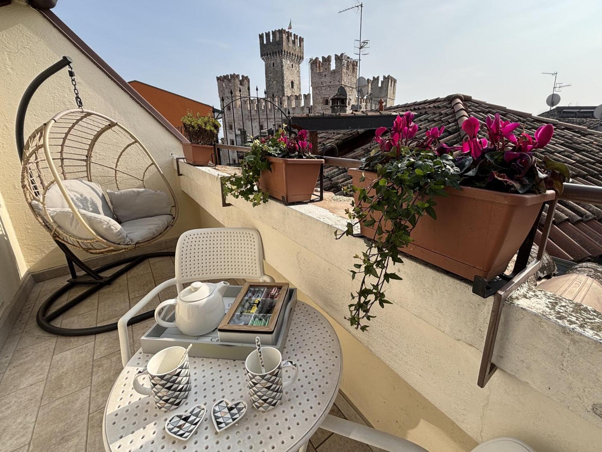Sirmione4U - Domus By The Castle Apartment Exterior foto